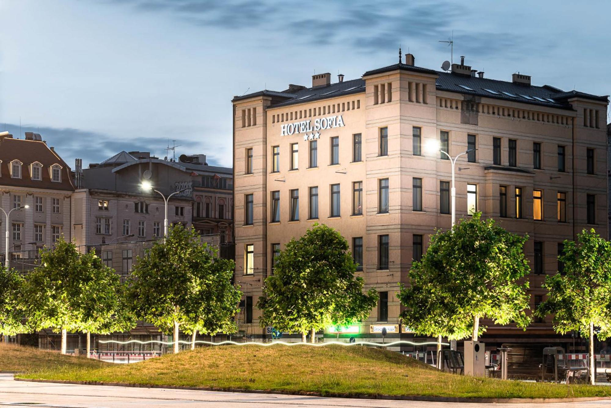 Hotel Sofia By The Railway Station Вроцлав Номер фото